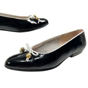 Salvatore Ferragamo Sz 4C Black Leather Ballet Flats with bow detail women’s